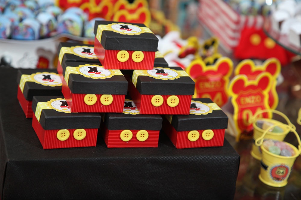 Festa Mickey, detalhes.