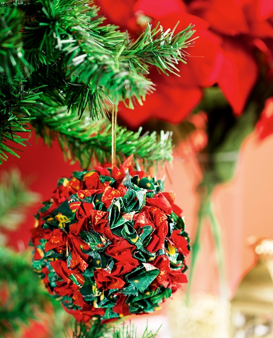 Bolas de natal com tecido, tutorial.