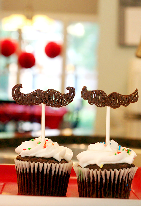 Bigode chocolate, tutorial.