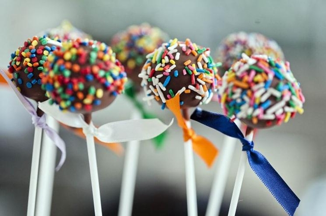 Cake pops, receita deliciosa.