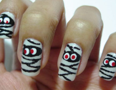 Unhas e maquiagem para festa de halloween